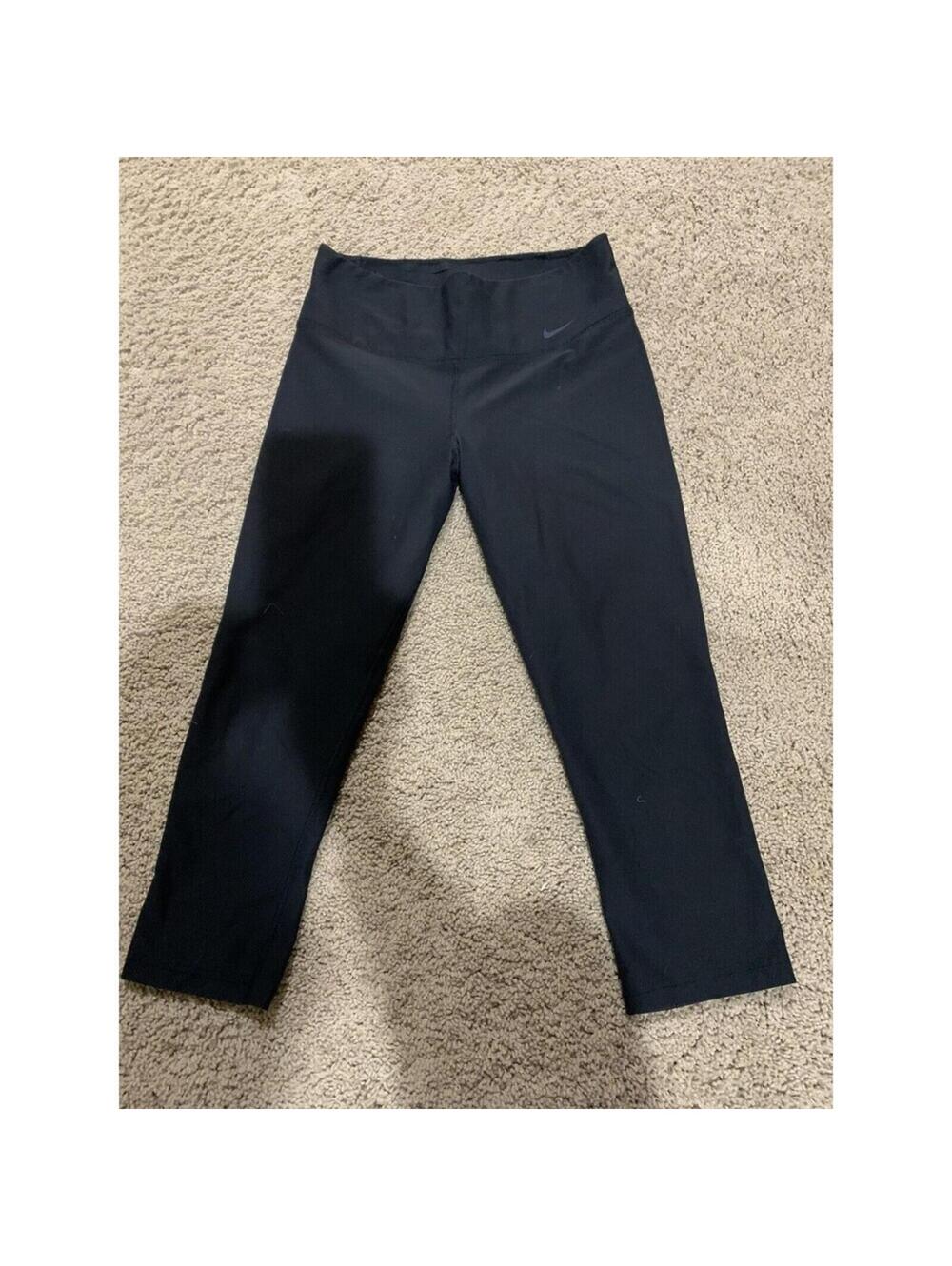Women's NIKE cropped leggings XS X SMALL recyclable material black